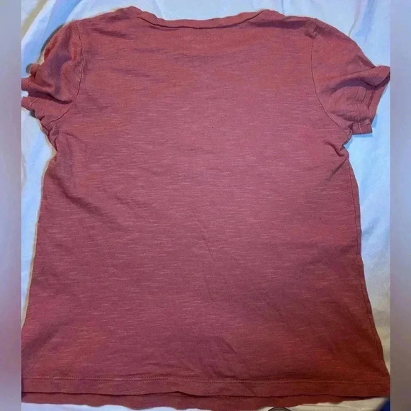 American Eagle tee- - Picture 2 of 3